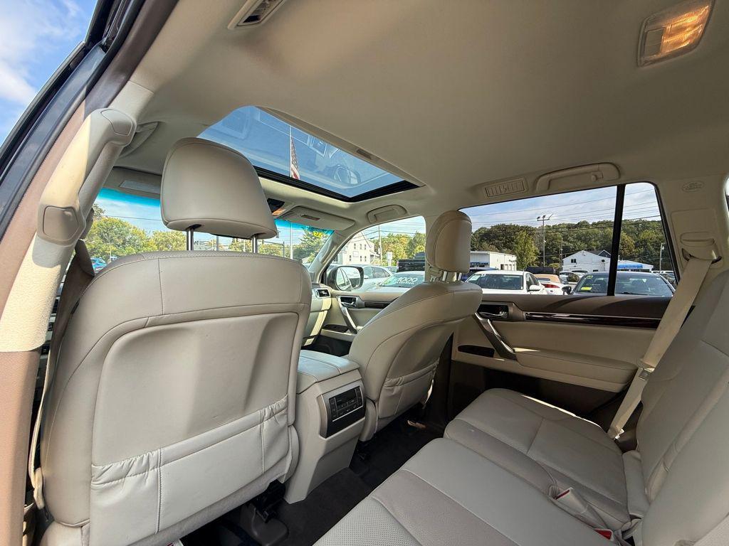 used 2018 Lexus GX 460 car, priced at $27,499