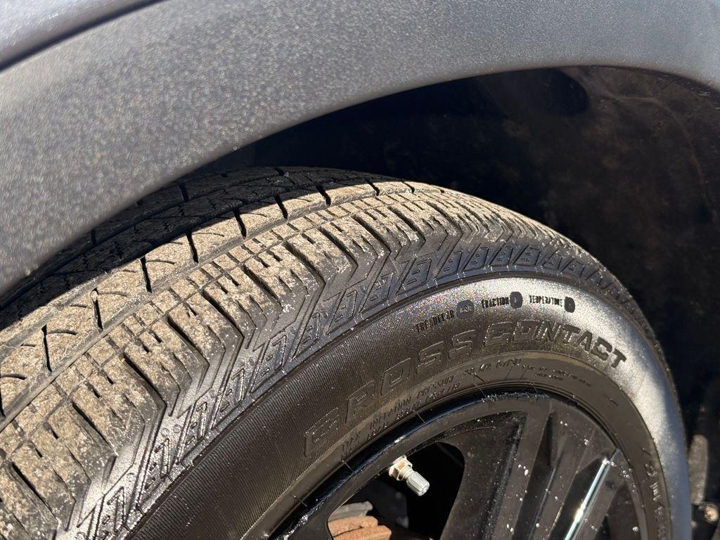 used 2022 Honda Pilot car, priced at $25,989