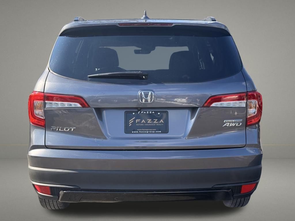 used 2022 Honda Pilot car, priced at $25,989