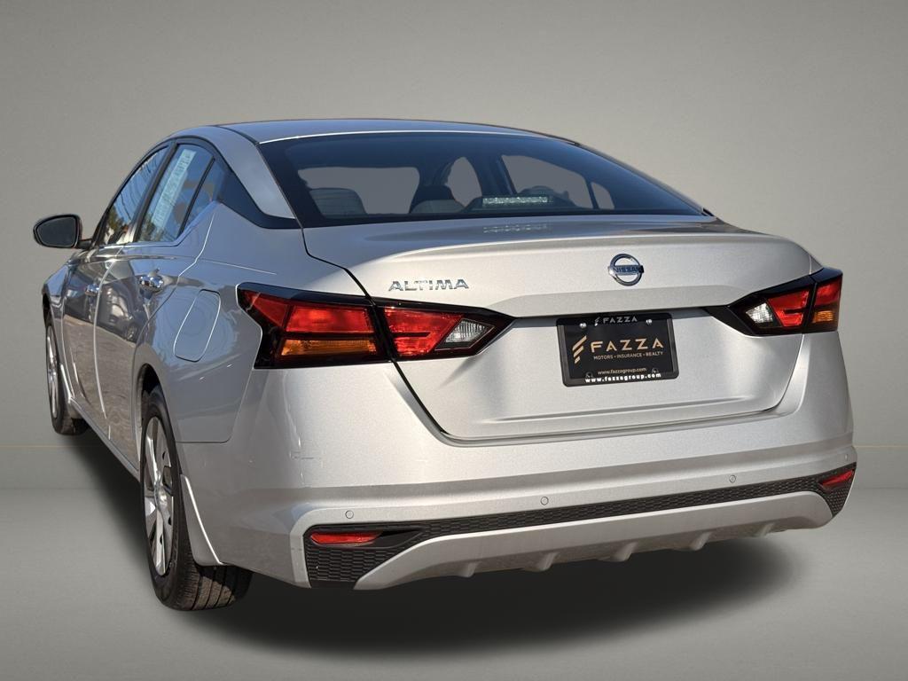 used 2022 Nissan Altima car, priced at $19,199
