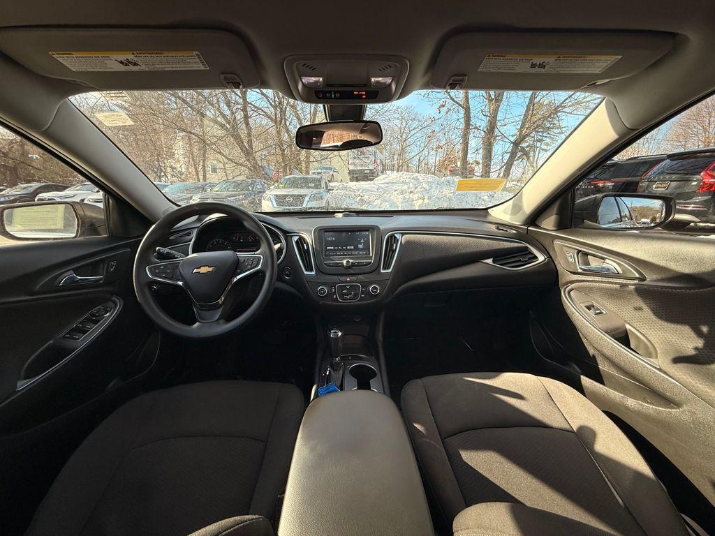 used 2018 Chevrolet Malibu car, priced at $10,999