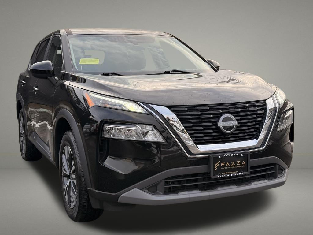 used 2023 Nissan Rogue car, priced at $18,699