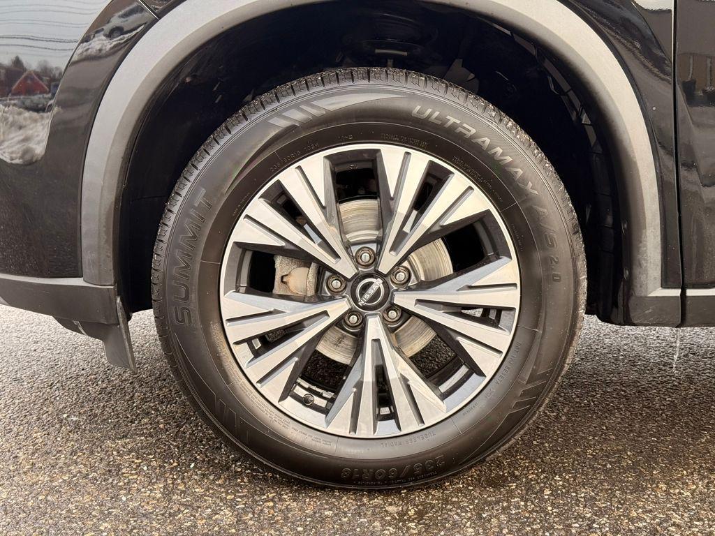 used 2023 Nissan Rogue car, priced at $18,699