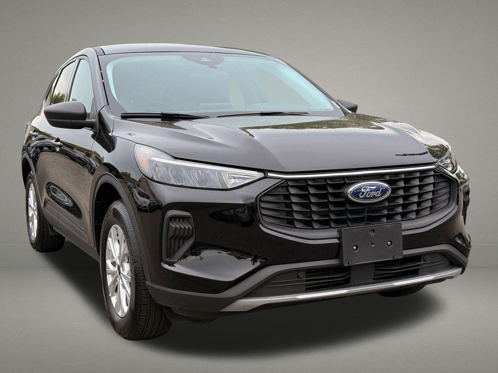 used 2025 Ford Escape car, priced at $25,494