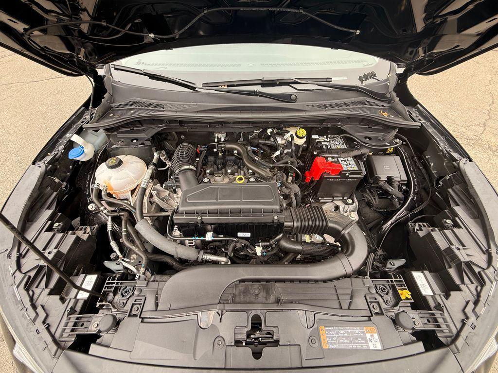 used 2025 Ford Escape car, priced at $25,494