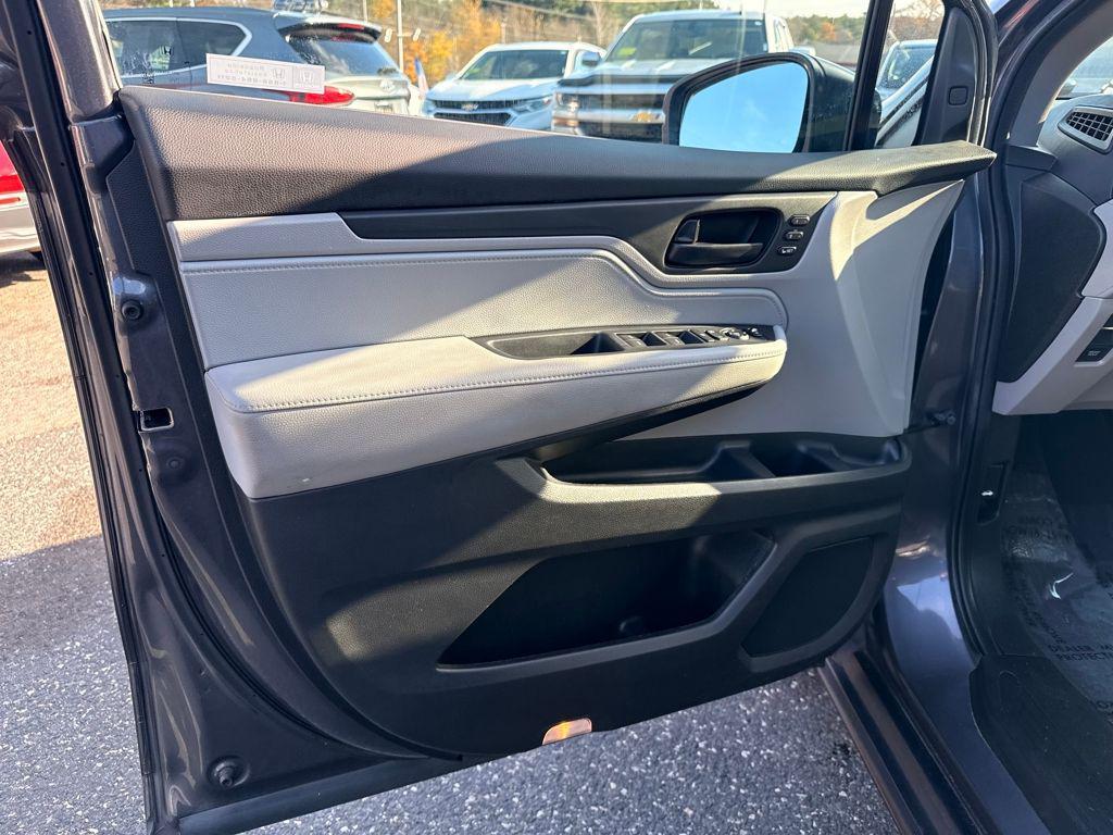 used 2022 Honda Odyssey car, priced at $31,899