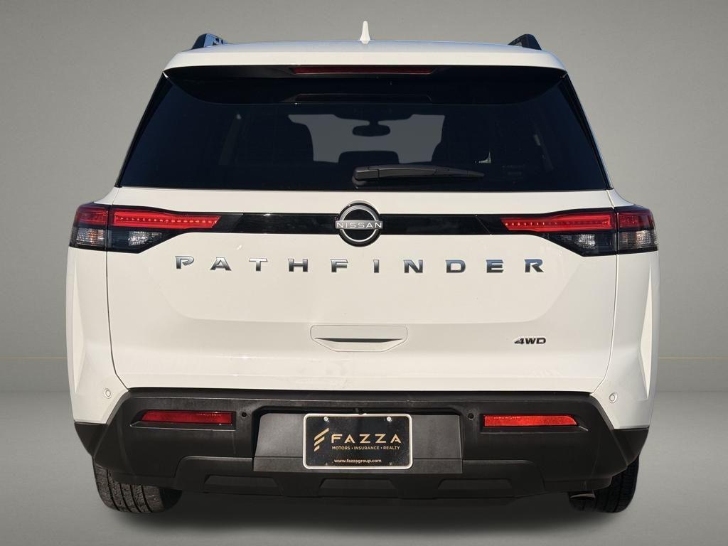 used 2025 Nissan Pathfinder car, priced at $31,999