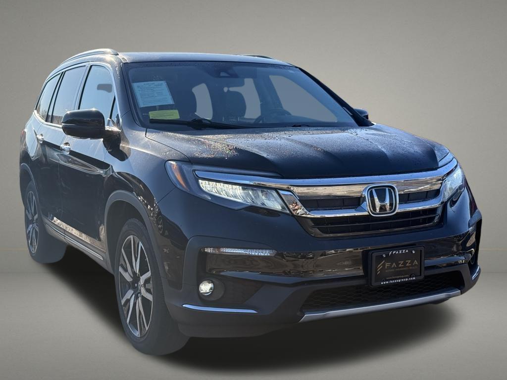 used 2022 Honda Pilot car, priced at $33,199