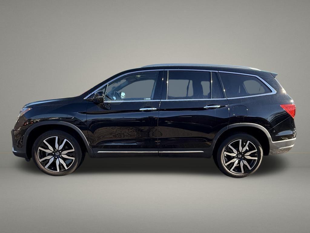 used 2022 Honda Pilot car, priced at $33,999