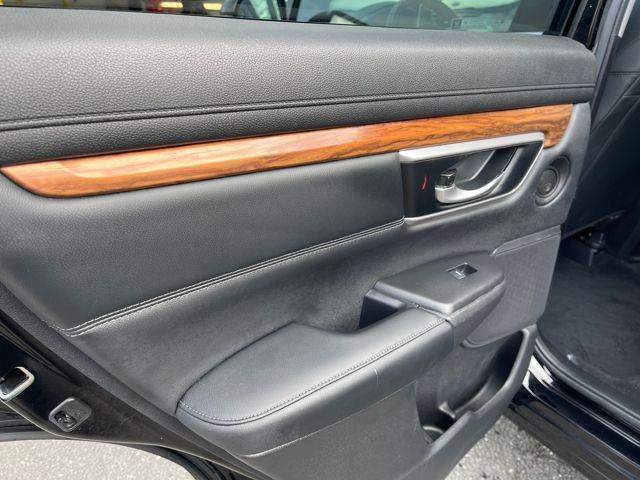 used 2021 Honda CR-V car, priced at $28,899