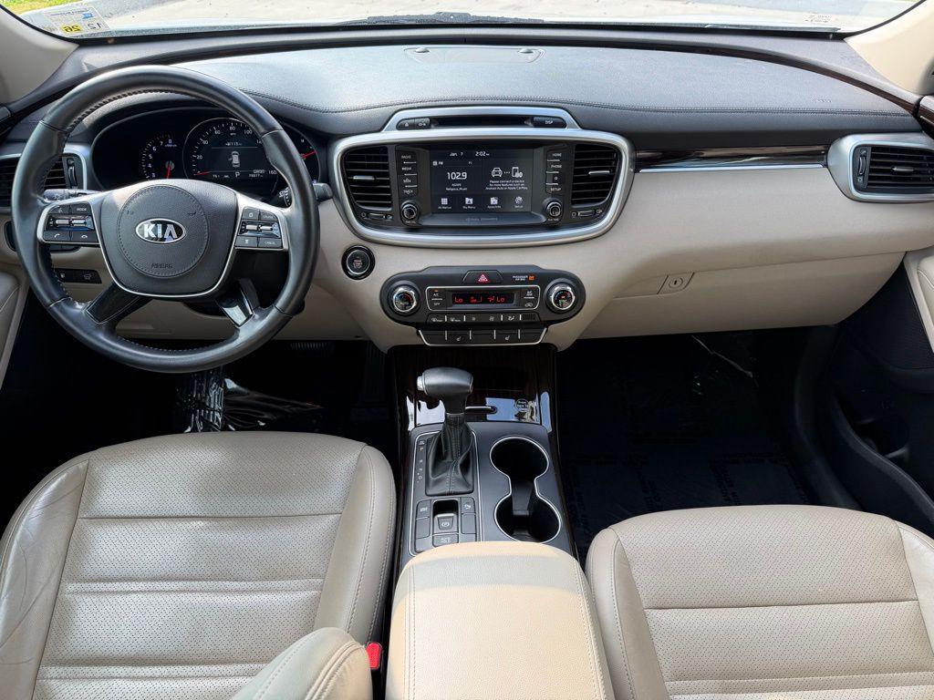 used 2019 Kia Sorento car, priced at $16,900