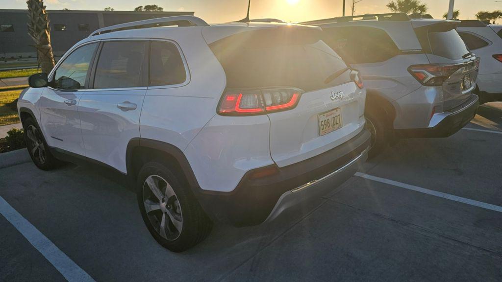 used 2020 Jeep Cherokee car, priced at $18,499