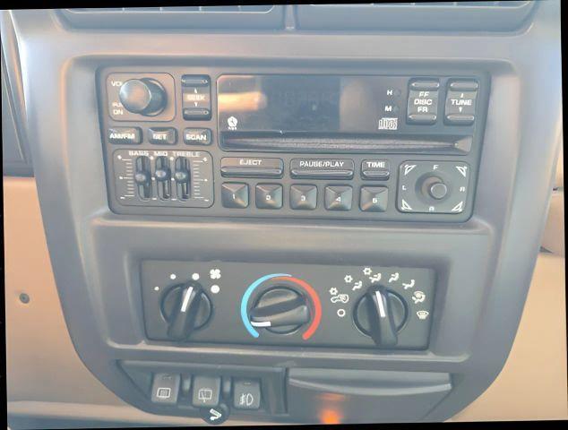 used 2000 Jeep Wrangler car, priced at $12,450