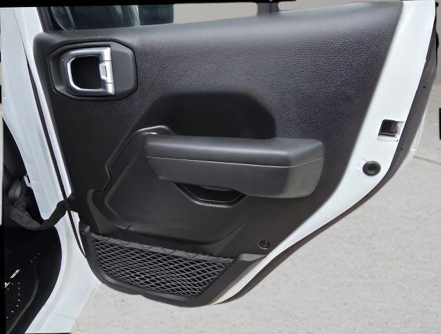 used 2025 Jeep Gladiator car, priced at $34,500
