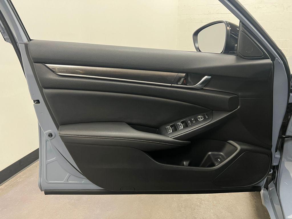 used 2022 Honda Accord Hybrid car, priced at $21,701