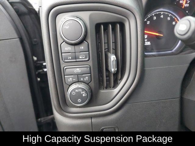 used 2022 Chevrolet Silverado 1500 car, priced at $29,400