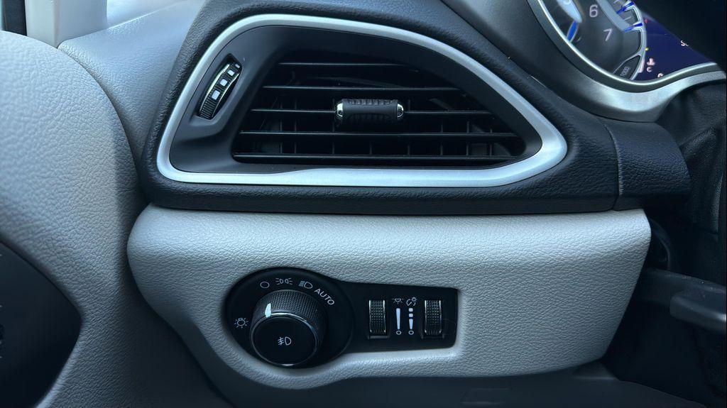 used 2023 Chrysler Pacifica car, priced at $30,393