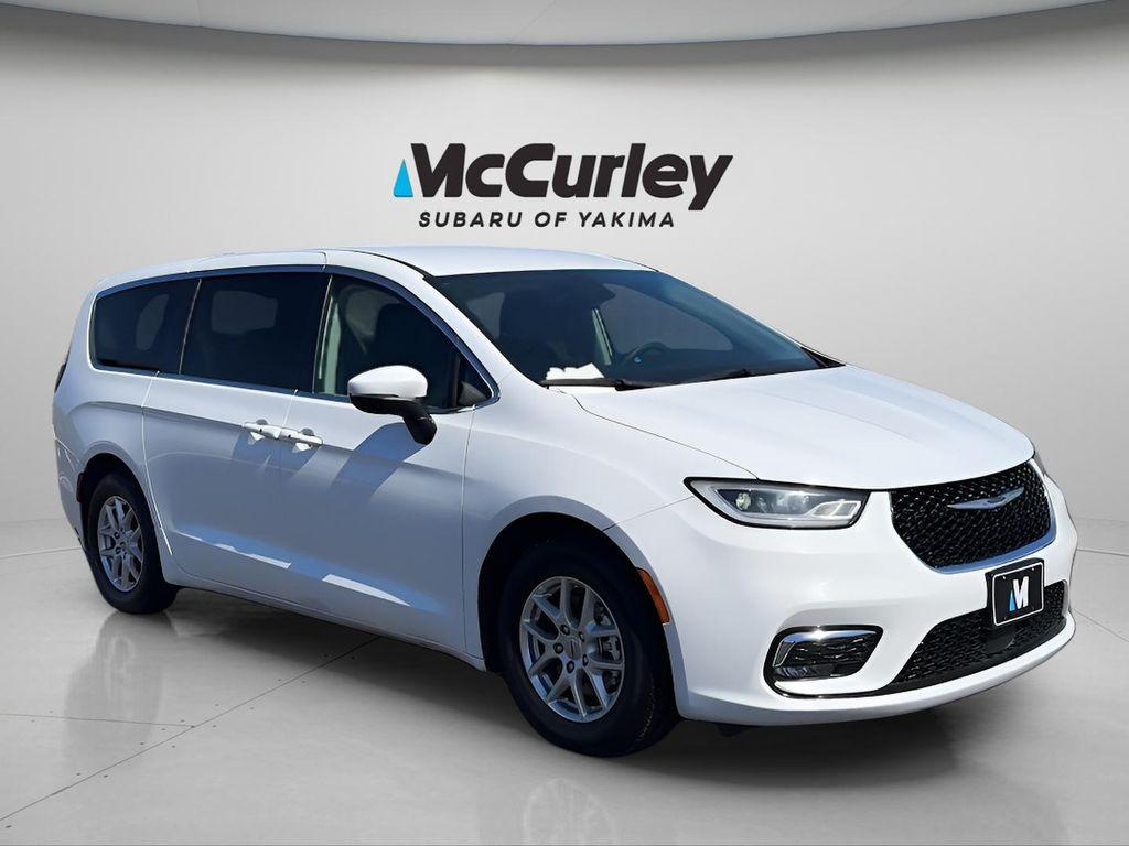 used 2023 Chrysler Pacifica car, priced at $30,393