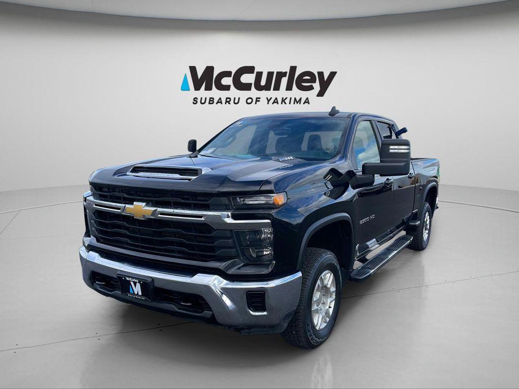 used 2024 Chevrolet Silverado 2500 car, priced at $50,498