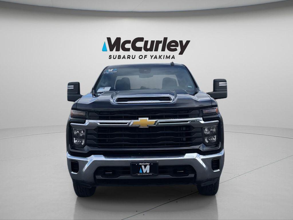 used 2024 Chevrolet Silverado 2500 car, priced at $50,498