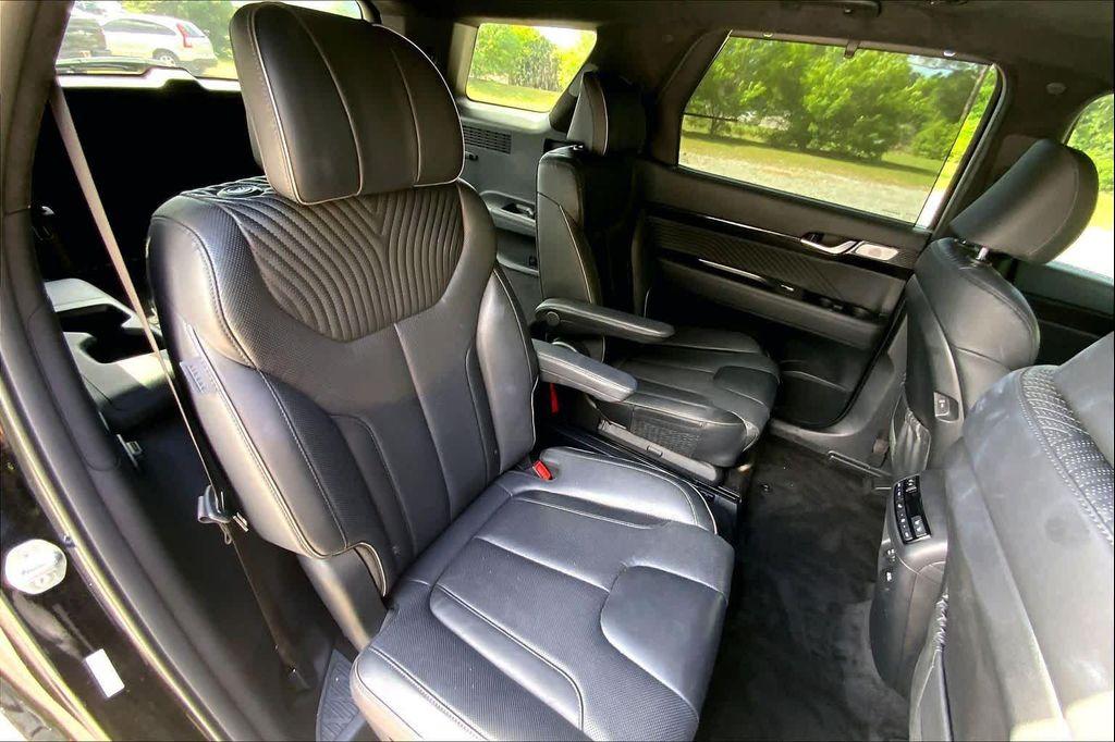 used 2025 Hyundai Palisade car, priced at $41,416