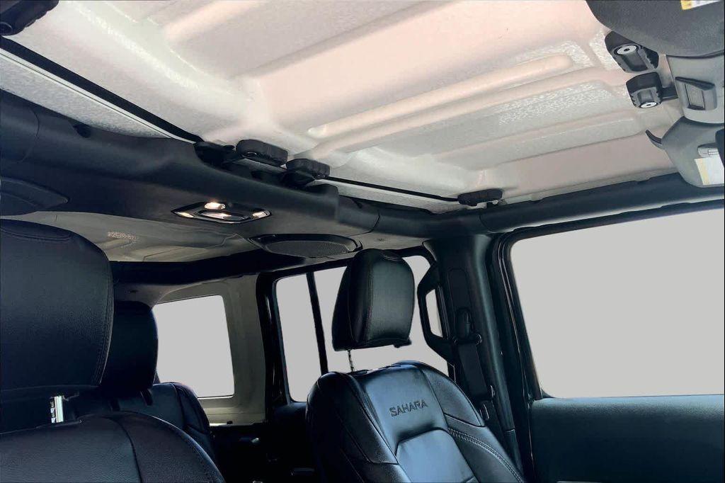 used 2021 Jeep Wrangler Unlimited car, priced at $28,077