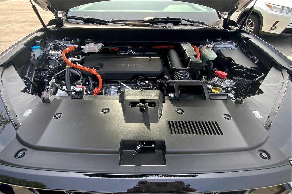 new 2026 Honda CR-V Hybrid car, priced at $38,642
