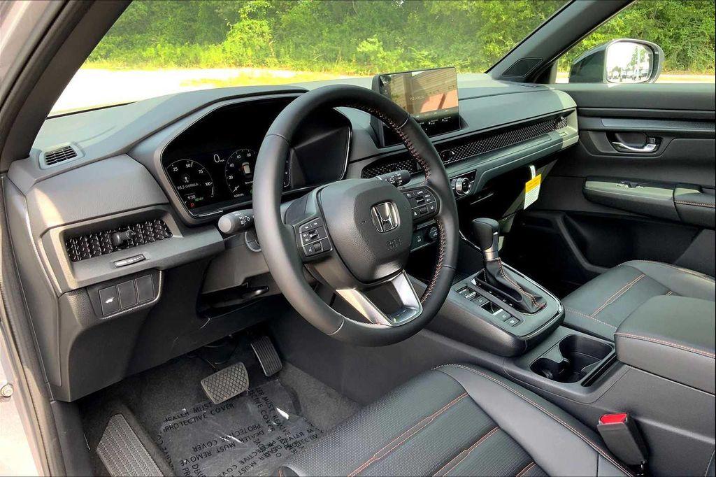 new 2026 Honda CR-V Hybrid car, priced at $38,642