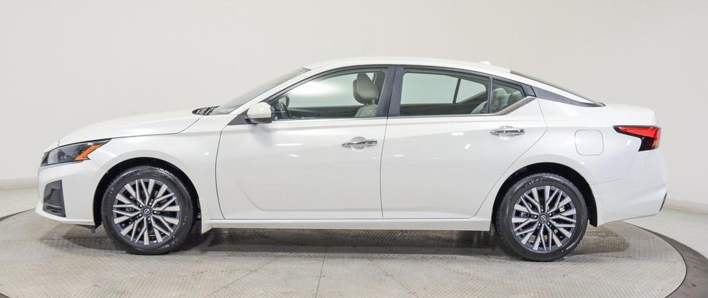 used 2023 Nissan Altima car, priced at $18,841