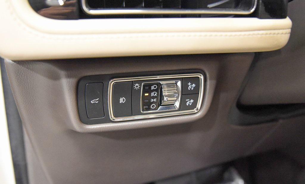 used 2023 Lincoln Aviator car, priced at $46,441
