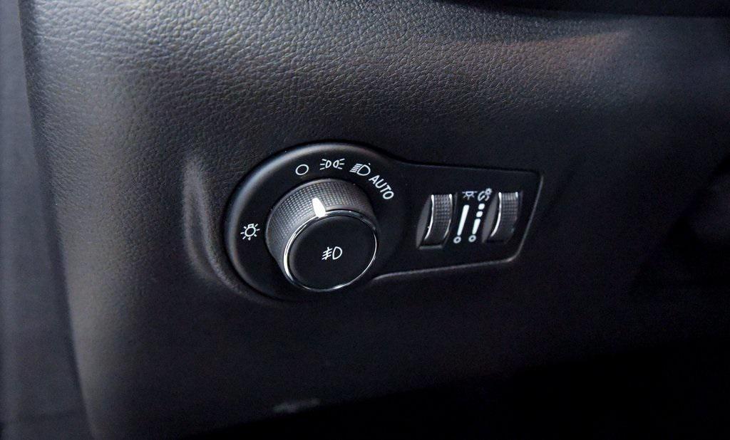 used 2022 Jeep Compass car, priced at $24,772