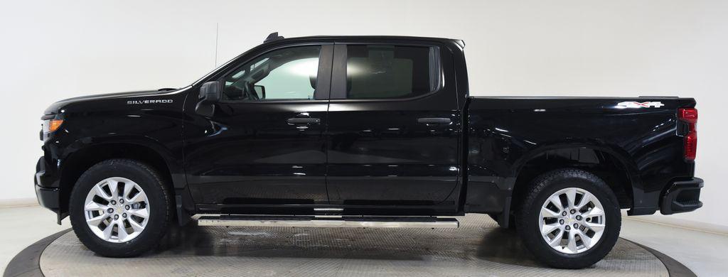 used 2023 Chevrolet Silverado 1500 car, priced at $34,132