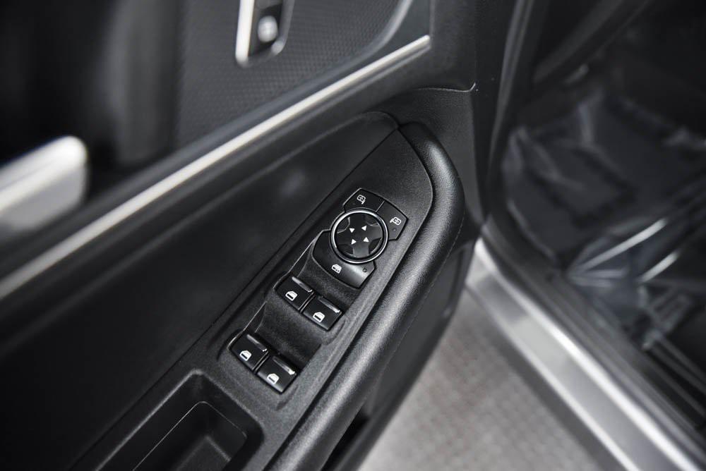 used 2023 Ford Edge car, priced at $20,641