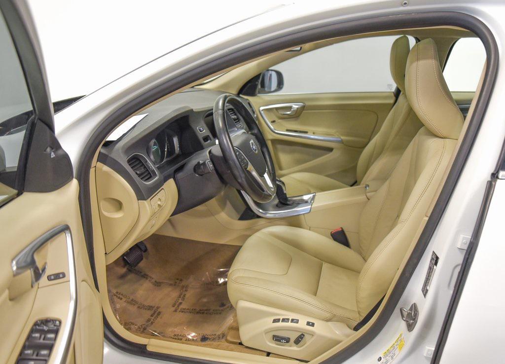 used 2015 Volvo V60 car, priced at $15,000