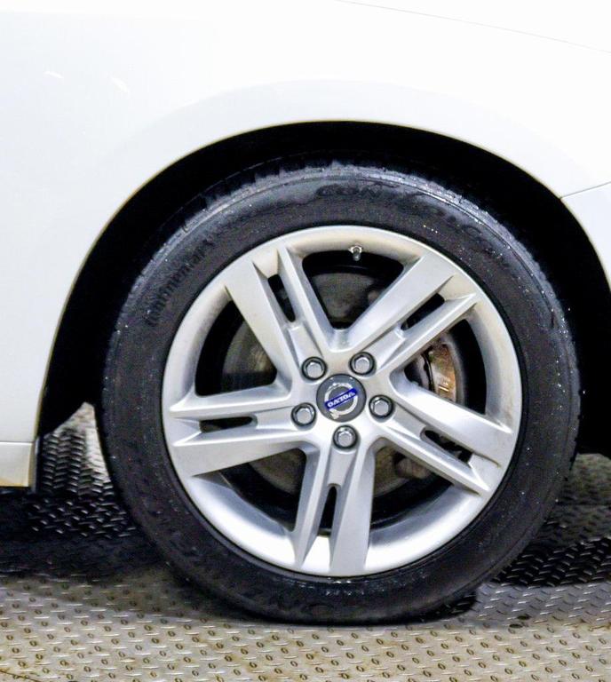used 2015 Volvo V60 car, priced at $15,000