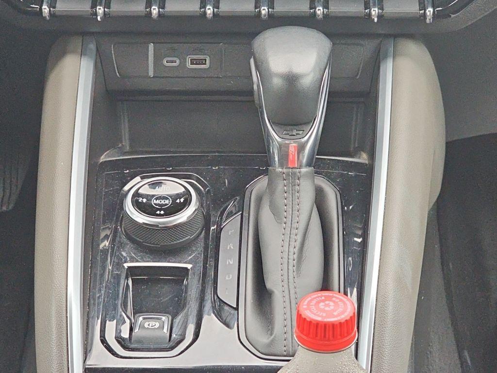 used 2024 Chevrolet Colorado car, priced at $43,991
