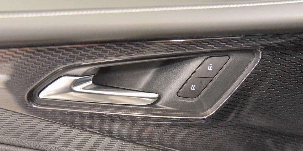 used 2024 Chevrolet Blazer EV car, priced at $26,989