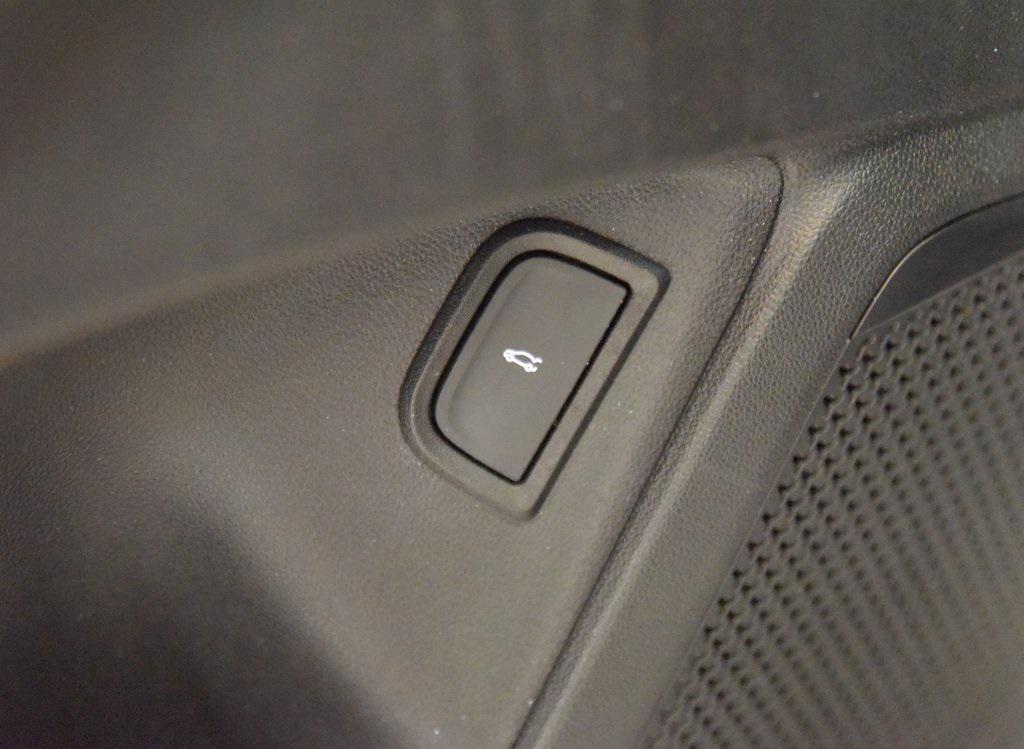 used 2024 Chevrolet Blazer EV car, priced at $26,989