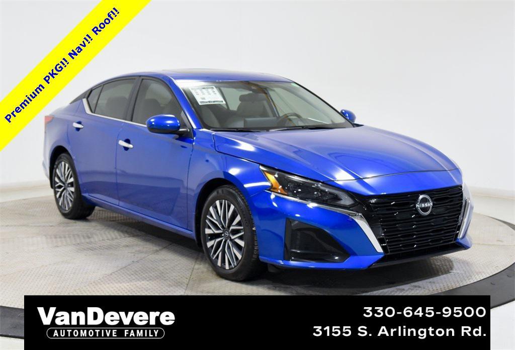 used 2025 Nissan Altima car, priced at $22,889
