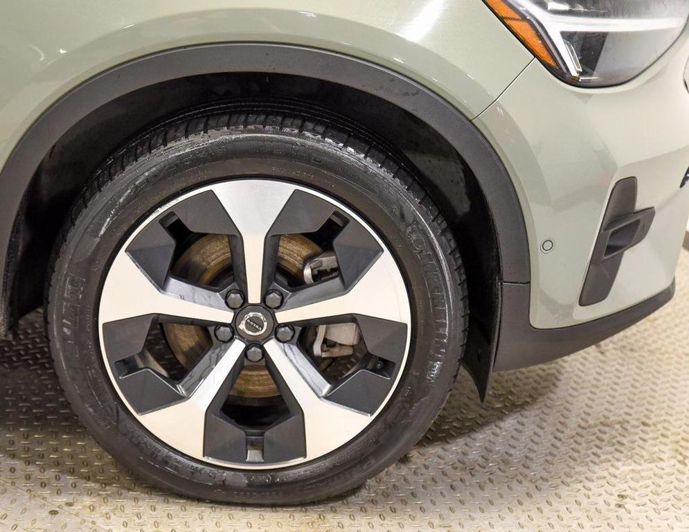 used 2024 Volvo XC40 car, priced at $22,441