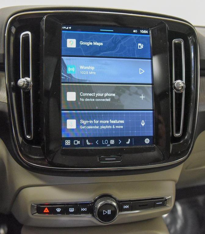 used 2024 Volvo XC40 car, priced at $22,441