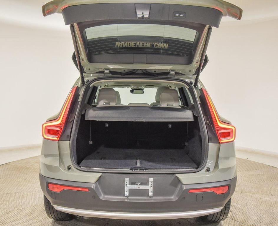 used 2024 Volvo XC40 car, priced at $22,441