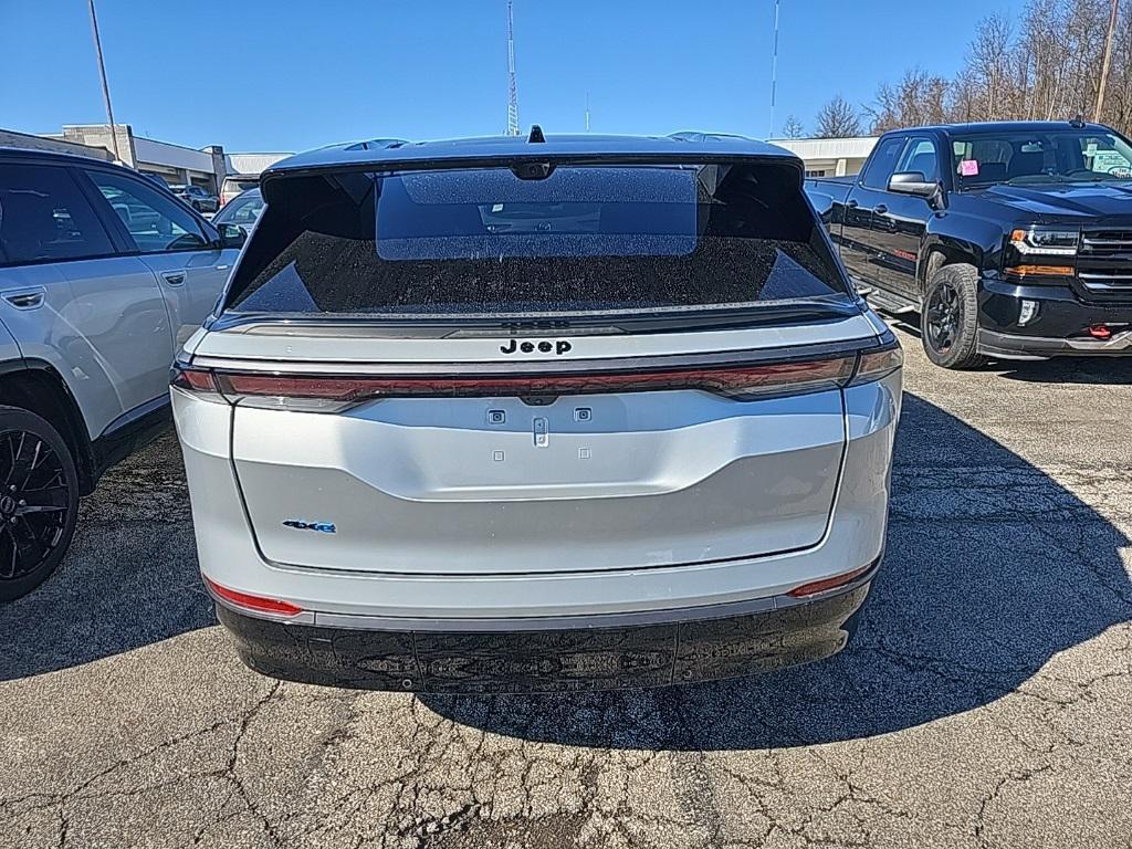 used 2024 Jeep Wagoneer S car, priced at $39,995