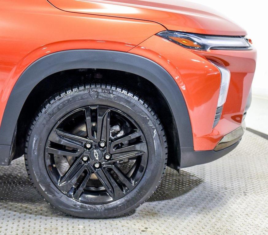 used 2024 Chevrolet Trax car, priced at $20,341