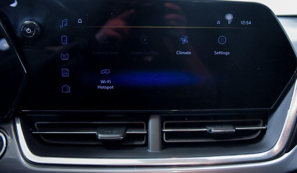 used 2024 Chevrolet Trax car, priced at $20,341