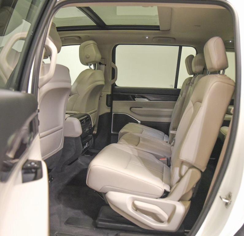 used 2024 Jeep Wagoneer car, priced at $47,241