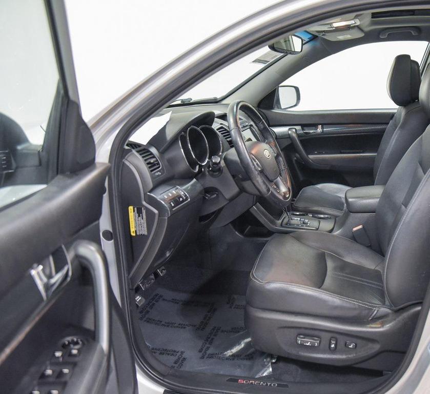 used 2011 Kia Sorento car, priced at $4,995