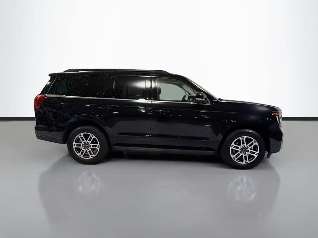 used 2025 Ford Expedition car, priced at $59,879