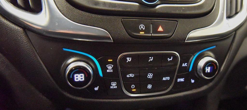 used 2023 Chevrolet Equinox car, priced at $17,989