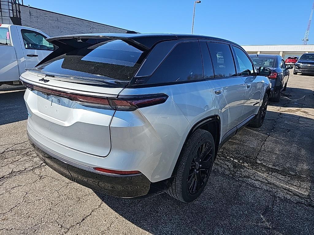 used 2024 Jeep Wagoneer S car, priced at $38,995